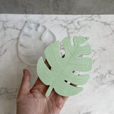 DIY Monstera Leaf Hanging Coaster Silicone Molds, Big Pendant Molds, for UV Resin, Epoxy Resin Craft Making, White, 149x111x9mm, Hole: 3mm