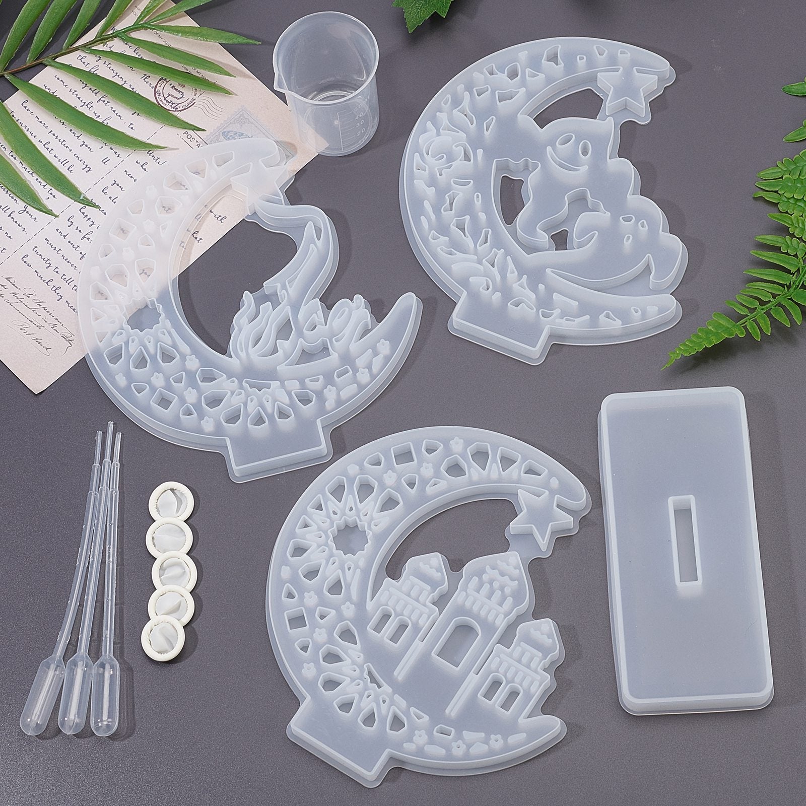 CRASPIRE DIY Crescent Castle Silicone Molds Kits, for UV Resin, Epoxy Resin,  Desktop Decorations Making, with Latex Finger Cots, Plastic Measuring Cup &  Pipettes, White, 110x126x25.5mm